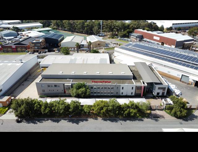 2,355M² WAREHOUSE TO LET IN TUNNEY